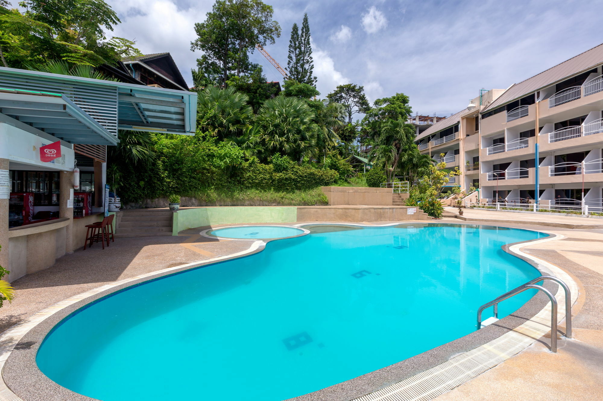 Patong 7Days Premium Hotel Phuket Zewnętrze zdjęcie