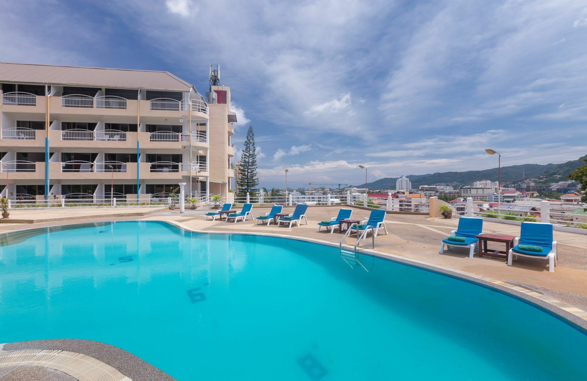 Patong 7Days Premium Hotel Phuket Zewnętrze zdjęcie